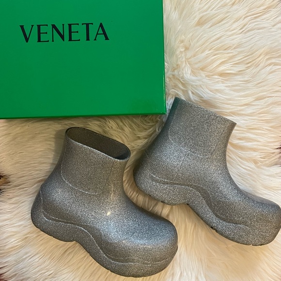 Bottega Veneta Shoes - Bottega Veneta Puddle Boots